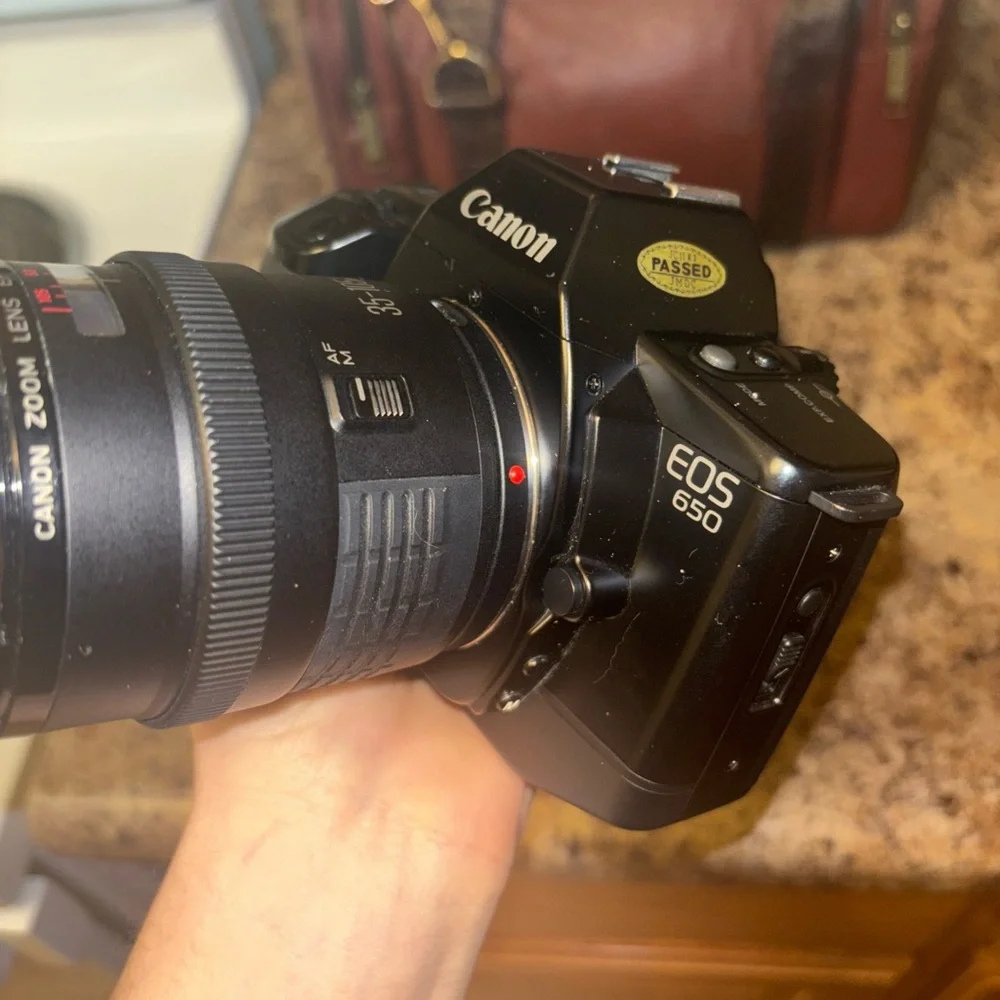 Canon EOS 650 Black Camera